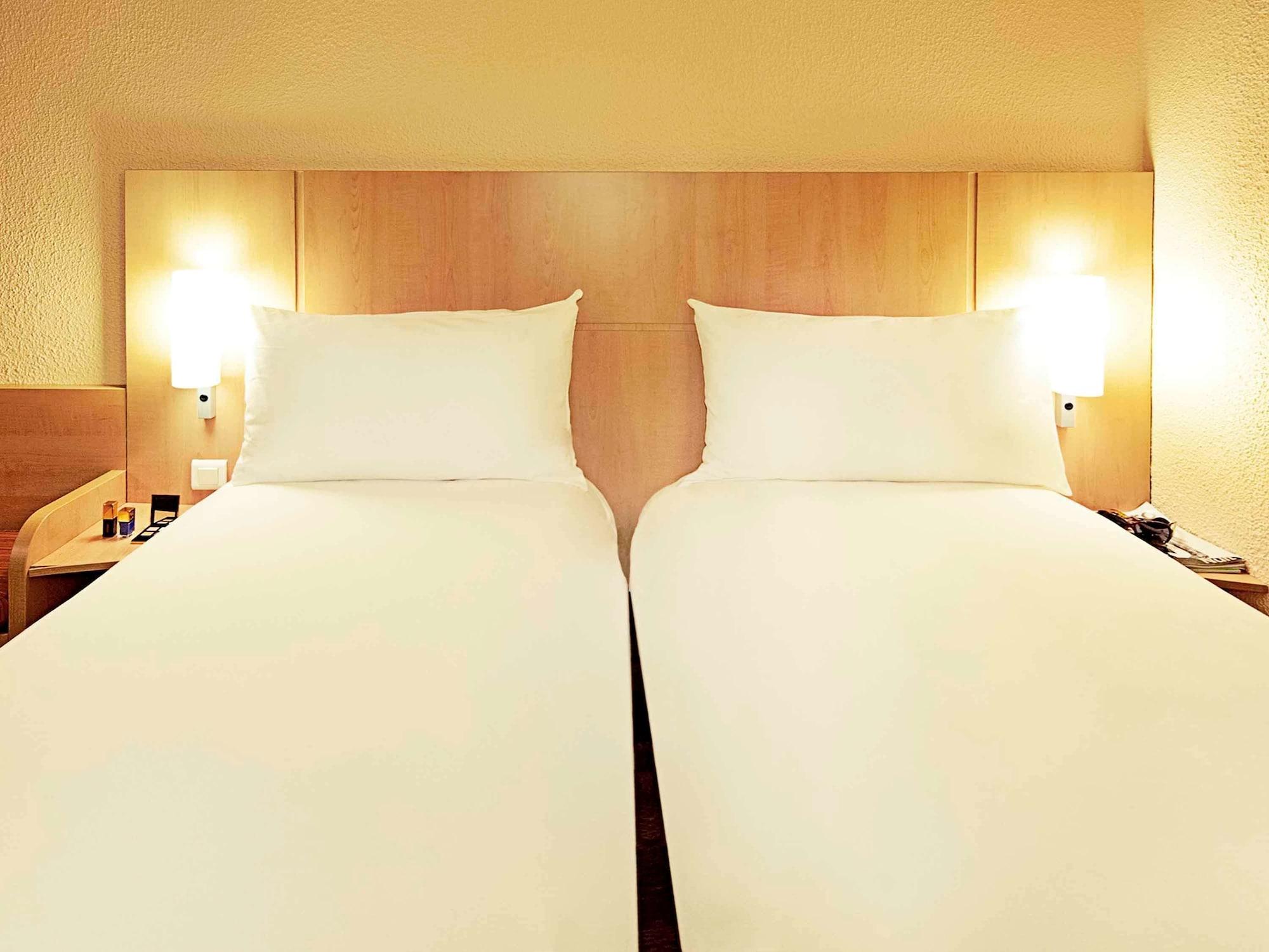 Отель Ibis Saint-Malo Madeleine Экстерьер фото